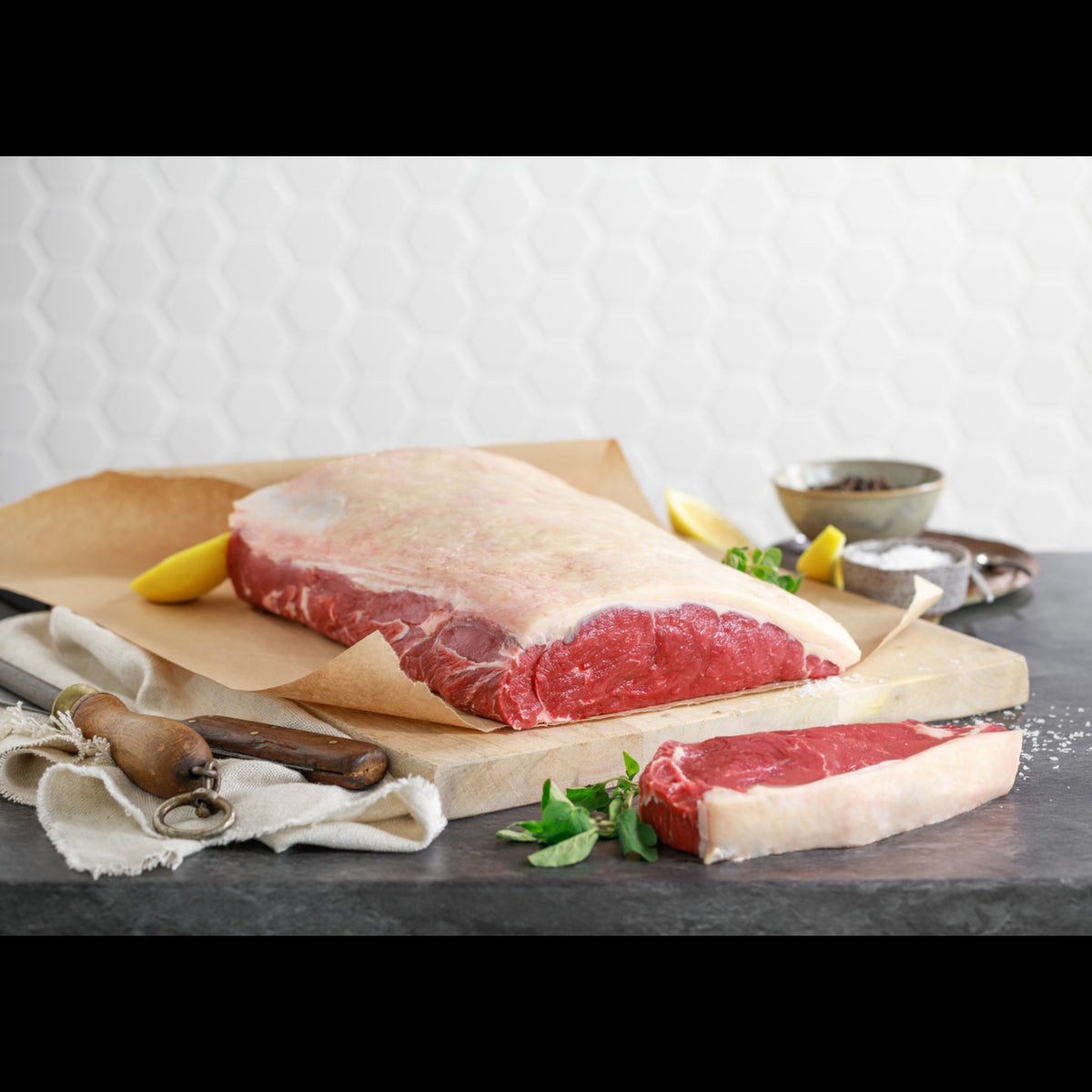 Angus, Sirloin, Whole Sirloin, Diamantina Angus, MB 2, Roast Beef, BBQ Steaks, Bulk Beef, Australian Angus, Economical Cuts, Chilled Beef

