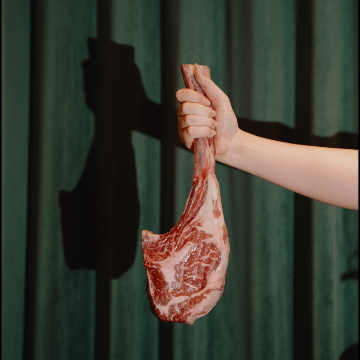 Diamantina Wagyu Tomahawk Steak 1.2kg - SB 6-7